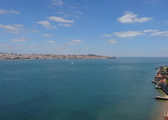 Casa Do Criativo 3* Almada