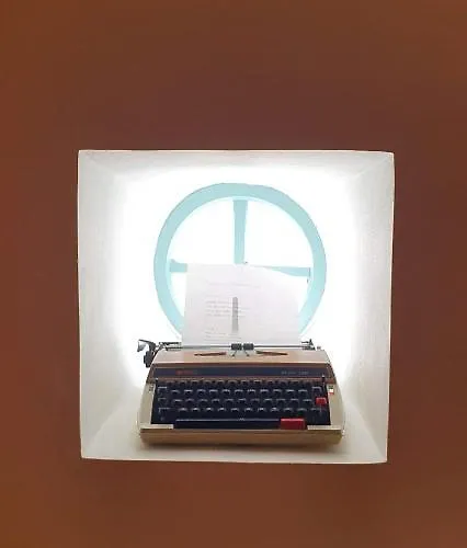 Bed & Breakfast Casa Do Criativo Almada