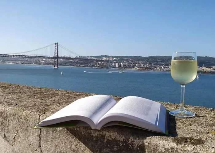 Casa Do Criativo Almada