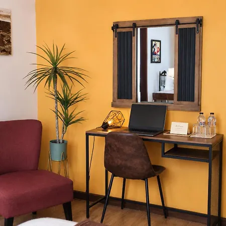 Casa Do Criativo Bed & Breakfast 3*